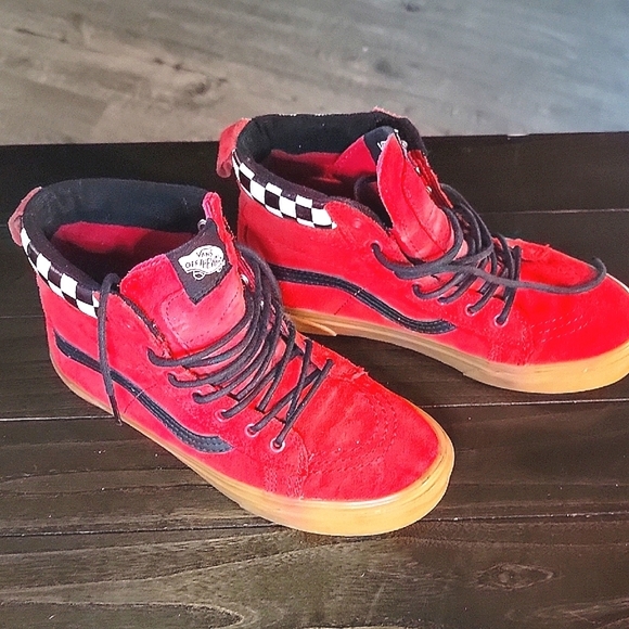 Vans SK8-Hi MTE Shoes - Picture 3 of 8